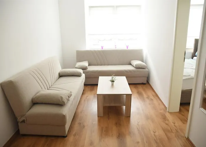 Design 1 Apartment *